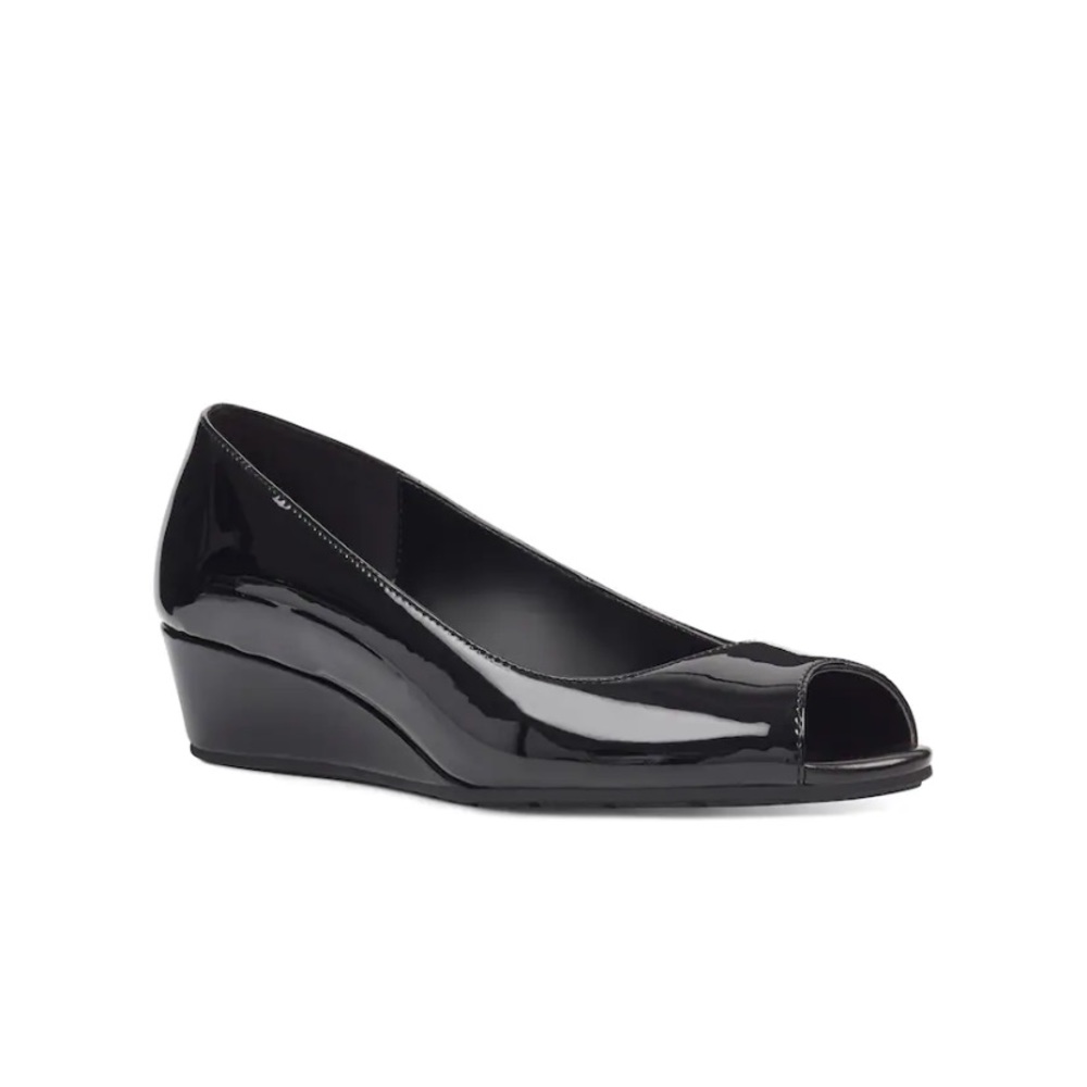 Bandolino Candra Wedge Pump